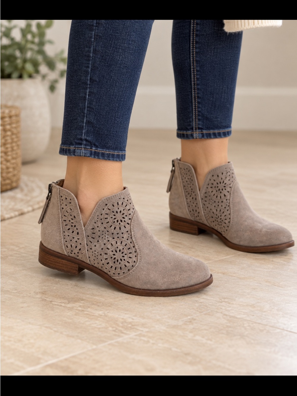 Women's Gray Ankle Boots